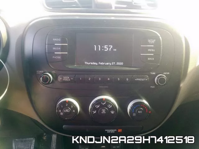 KNDJN2A29H7412518_9.webp