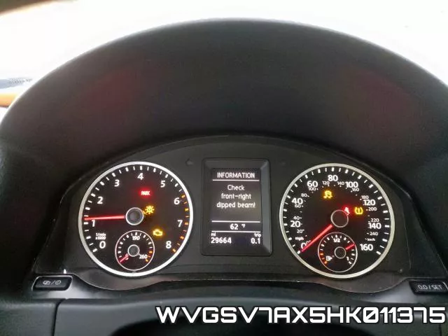 WVGSV7AX5HK011375_8.webp