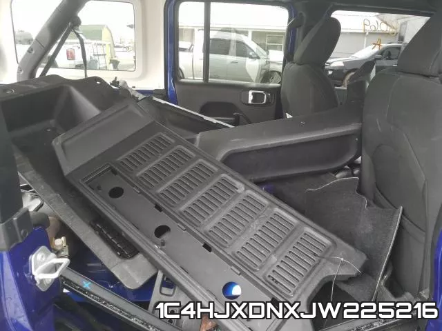 1C4HJXDNXJW225216_6.webp