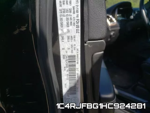 1C4RJFBG1HC924281_10.webp
