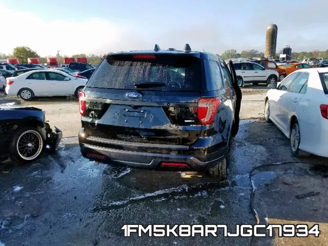 1FM5K8AR7JGC17934_4.webp