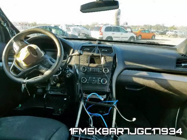 1FM5K8AR7JGC17934_9.webp