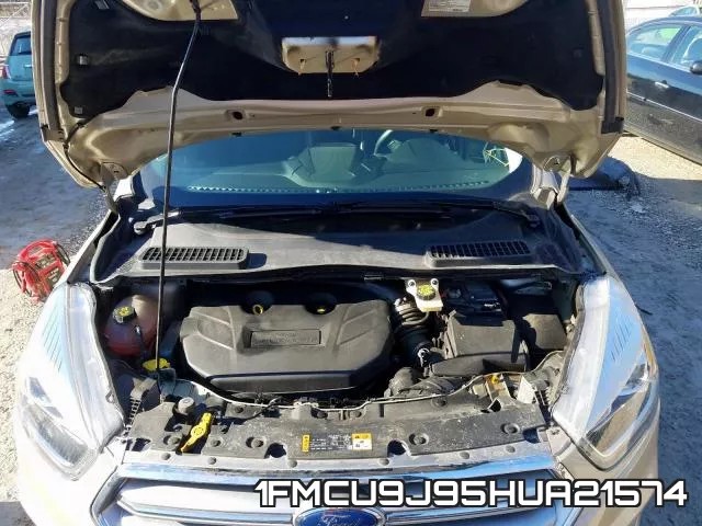 1FMCU9J95HUA21574_7.webp