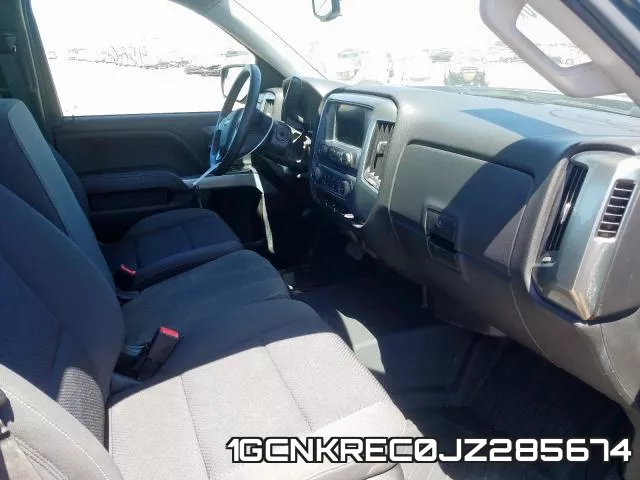 1GCNKREC0JZ285674_5.webp
