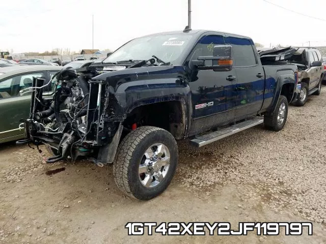 1GT42XEY2JF119797_2.webp