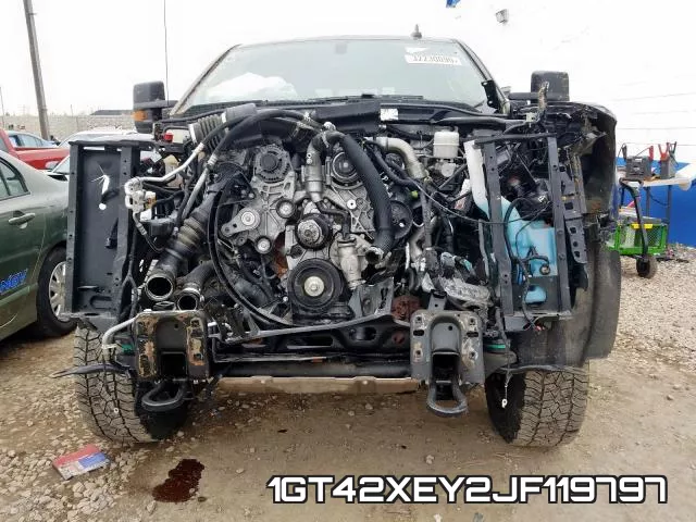 1GT42XEY2JF119797_9.webp