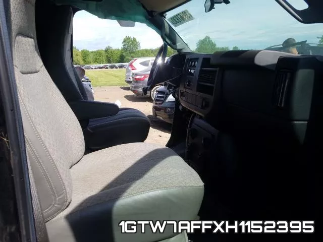 1GTW7AFFXH1152395_5.webp
