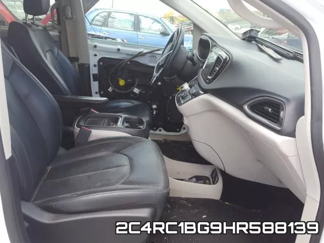 2C4RC1BG9HR588139_5.webp
