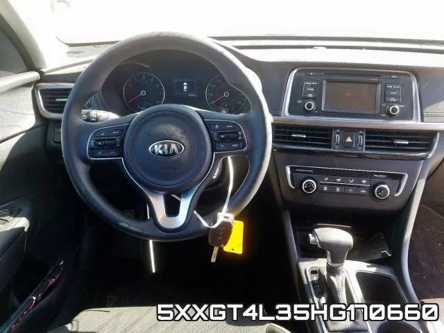 5XXGT4L35HG170660_9.webp