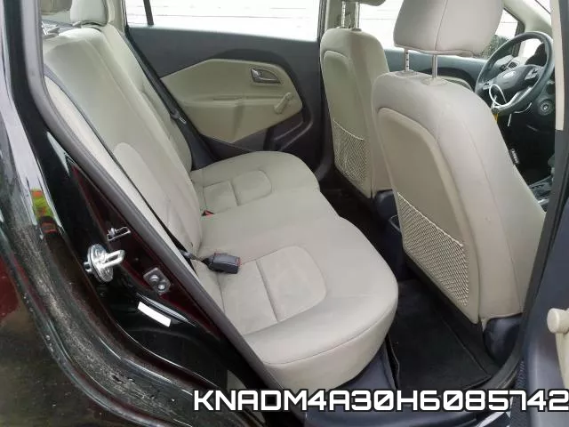 KNADM4A30H6085742_6.webp