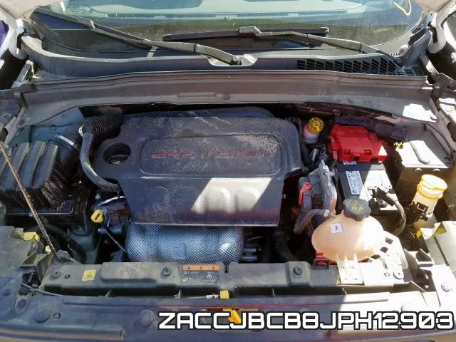 ZACCJBCB8JPH12903_7.webp