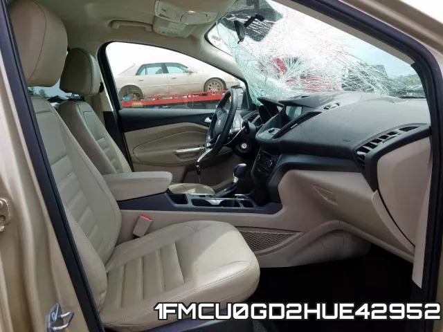1FMCU0GD2HUE42952_5.webp