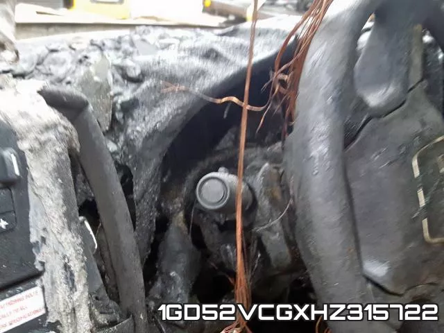 1GD52VCGXHZ315722_8.webp