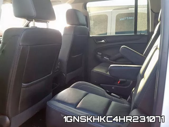 1GNSKHKC4HR231071_6.webp