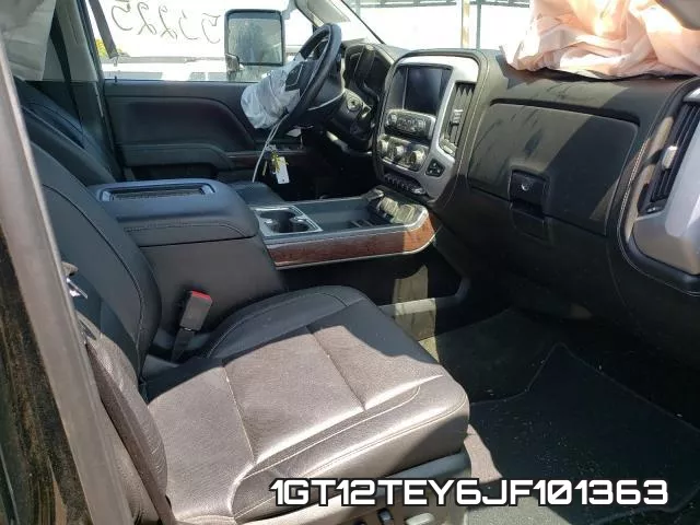 1GT12TEY6JF101363_5.webp