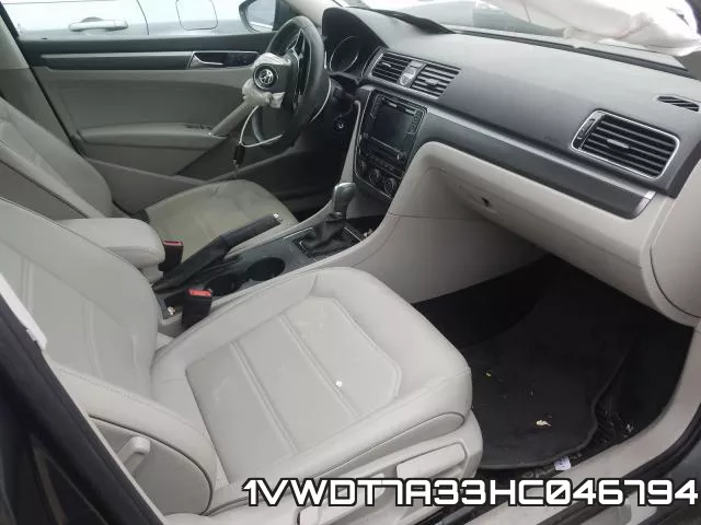 1VWDT7A33HC046794_5.webp