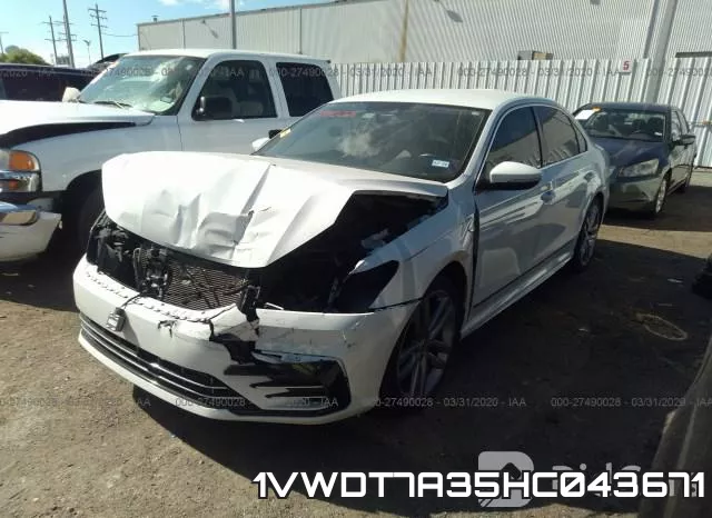 1VWDT7A35HC043671_2.webp