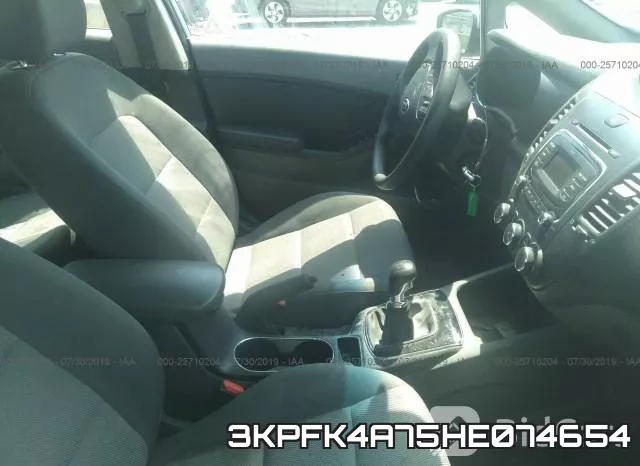 3KPFK4A75HE074654_5.webp