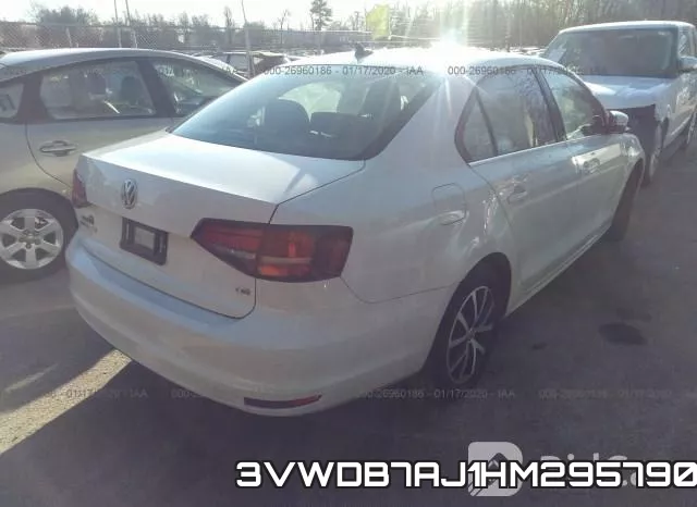 3VWDB7AJ1HM295790_4.webp