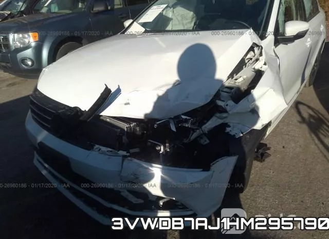 3VWDB7AJ1HM295790_6.webp