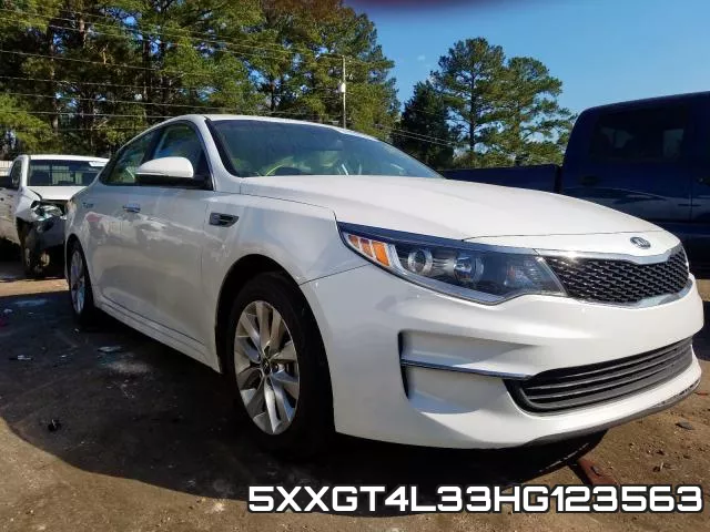 5XXGT4L33HG123563_1.webp