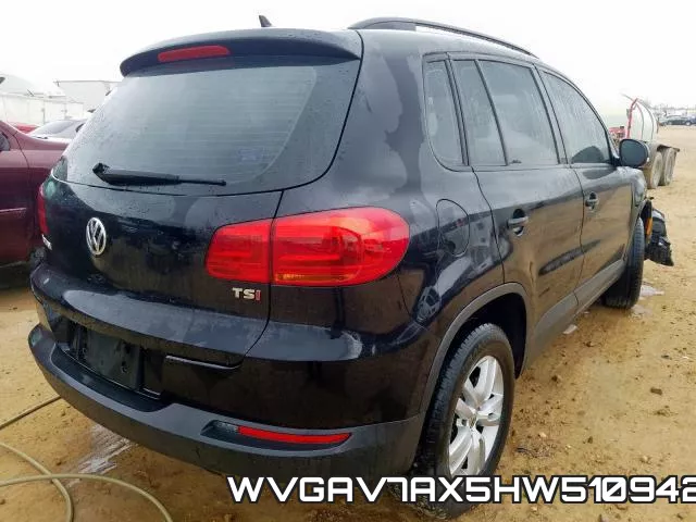WVGAV7AX5HW510942_4.webp