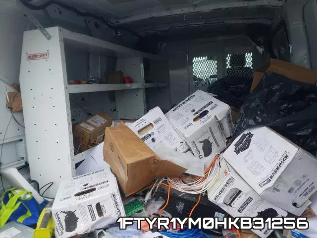 1FTYR1YM0HKB31256_6.webp