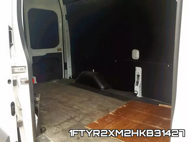 1FTYR2XM2HKB31427_6.webp