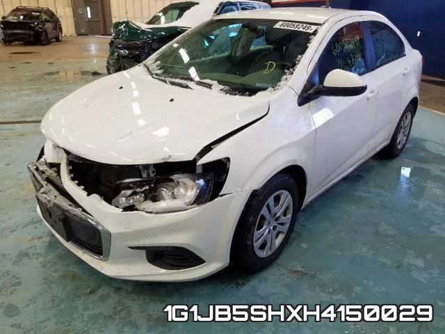 1G1JB5SHXH4150029_2.webp