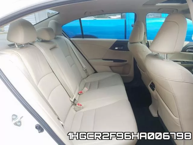 1HGCR2F96HA006798_6.webp
