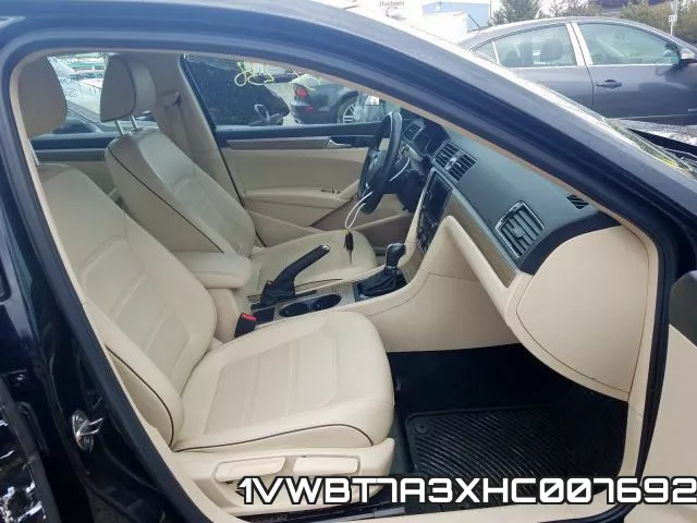 1VWBT7A3XHC007692