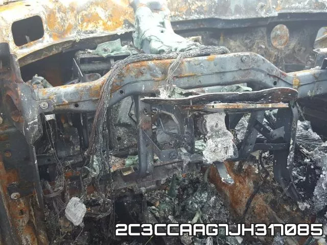 2C3CCAAG7JH317085_8.webp