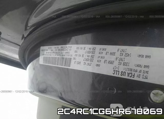2C4RC1CG6HR678069_9.webp