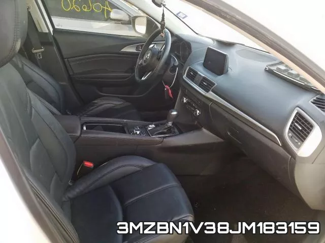 3MZBN1V38JM183159_5.webp