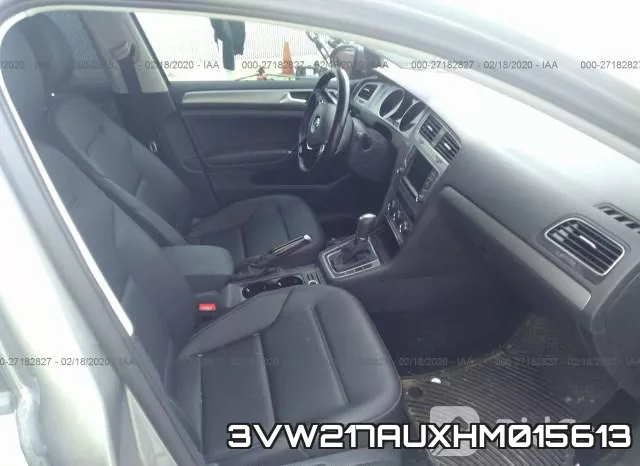 3VW217AUXHM015613_5.webp
