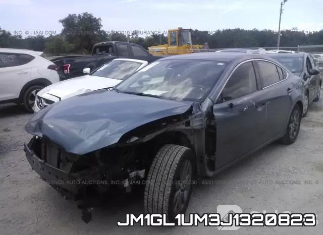 JM1GL1UM3J1320823_2.webp