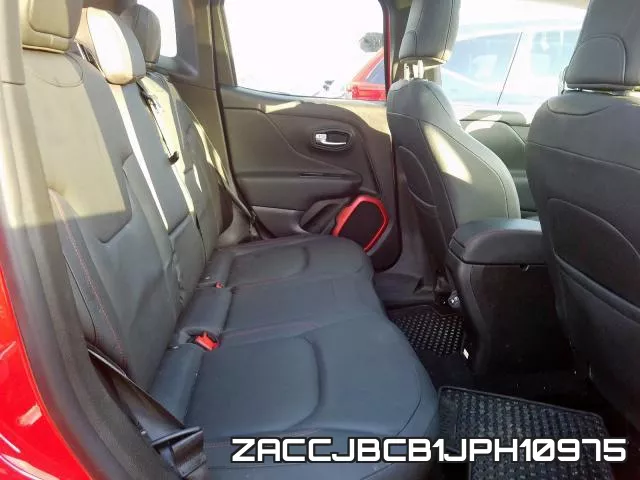 ZACCJBCB1JPH10975_6.webp