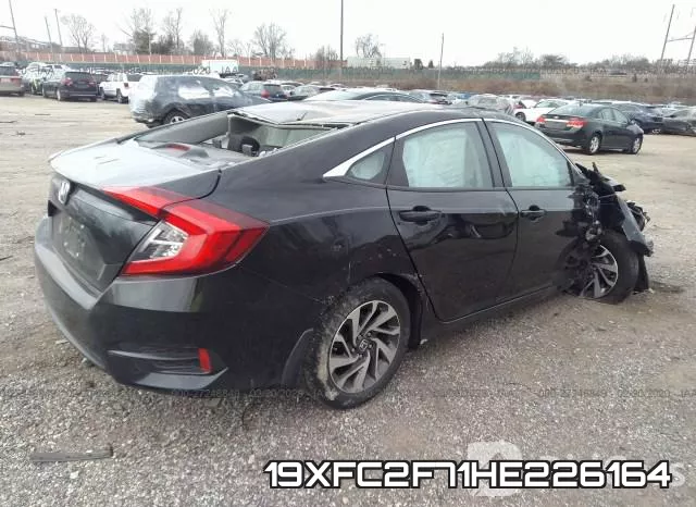 19XFC2F71HE226164_4.webp