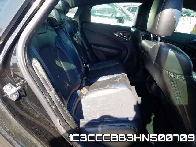 1C3CCCBB3HN500709_6.webp
