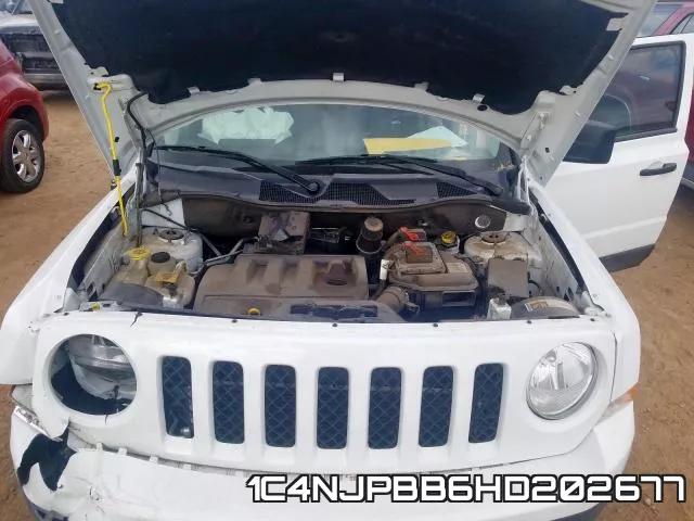 1C4NJPBB6HD202677_7.webp