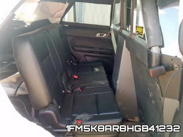 1FM5K8AR8HGB41232_6.webp