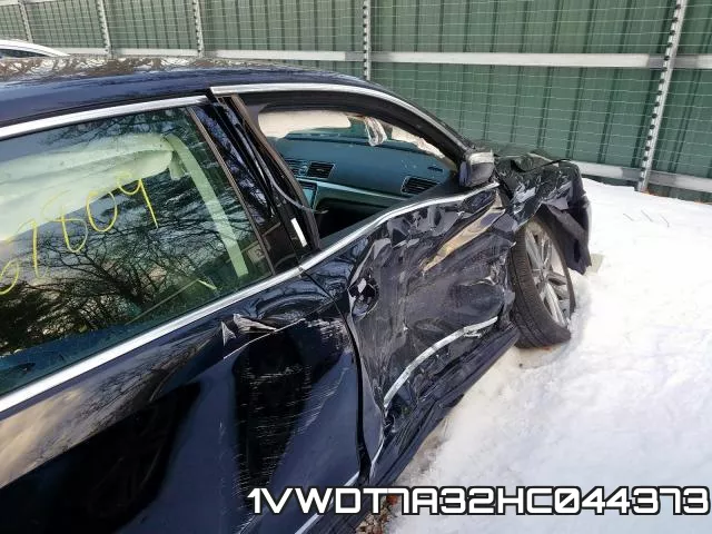 1VWDT7A32HC044373_9.webp