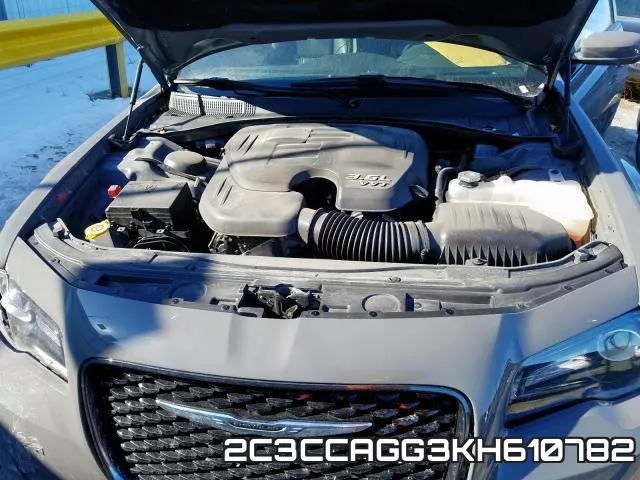 2C3CCAGG3KH610782_7.webp