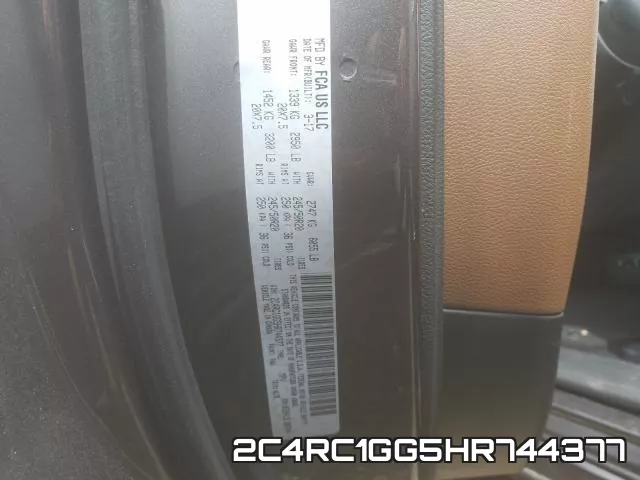 2C4RC1GG5HR744377_10.webp