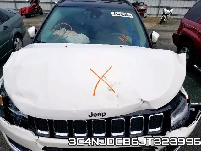 3C4NJDCB6JT323996_7.webp