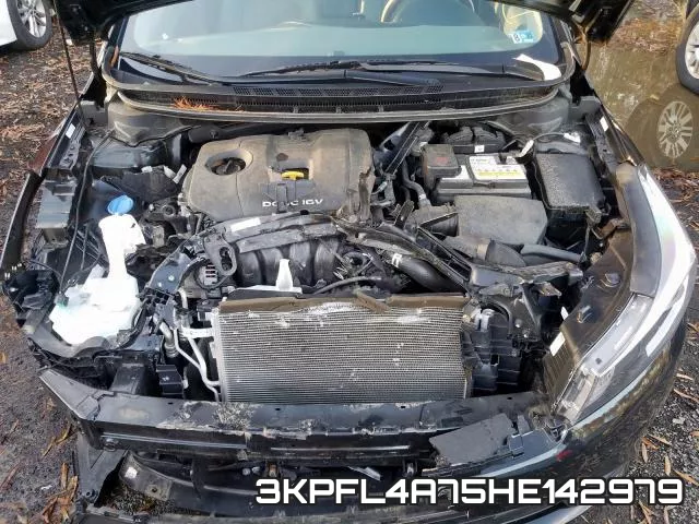 3KPFL4A75HE142979_7.webp