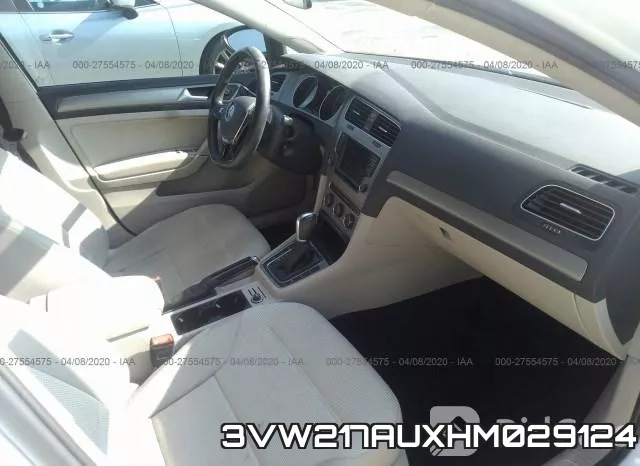 3VW217AUXHM029124_5.webp