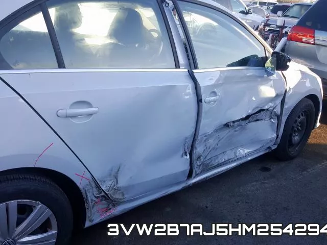 3VW2B7AJ5HM254294_9.webp