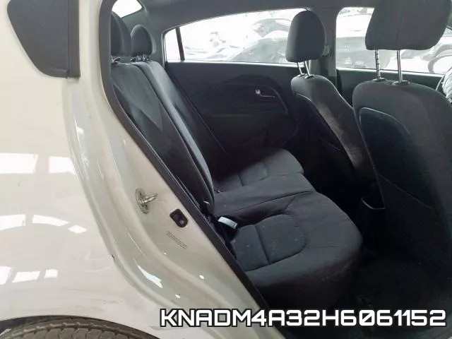 KNADM4A32H6061152_6.webp