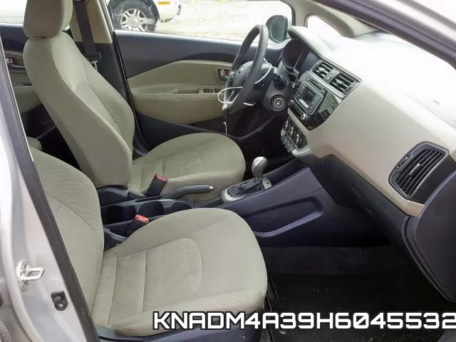 KNADM4A39H6045532_5.webp